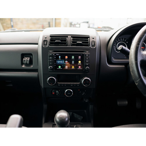 Nissan Patrol Y61 1997-2005 9 inch Matte Black Linux Head Unit